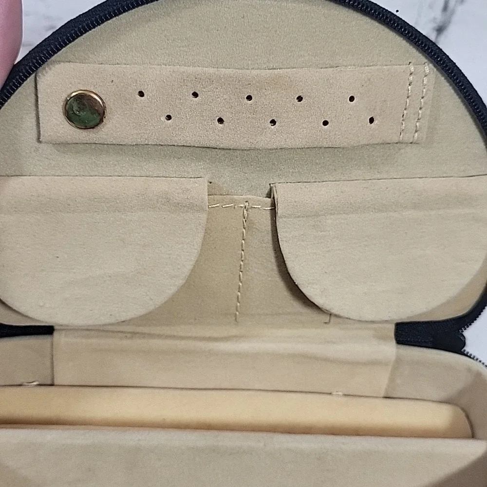 Vintage Travel Jewelry Box Zippered Case Black Embossed Snake Texture Semicircle